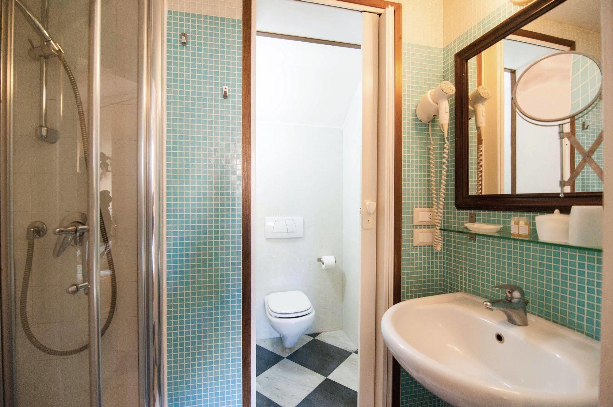 3749 Pontechiodo Bed & Breakfast Venesia Bagian luar foto